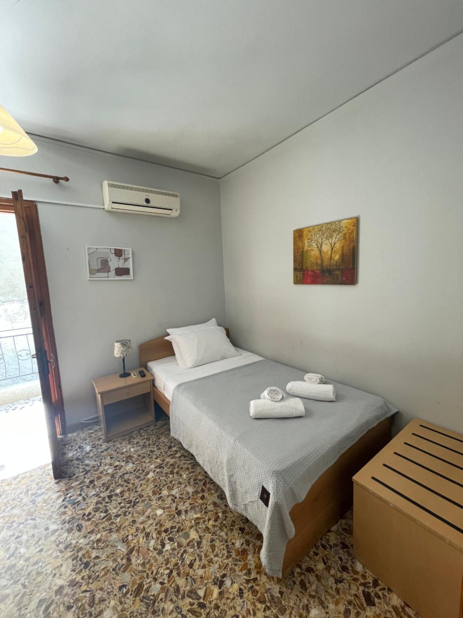 The Beehive 2 Apartment Mytilene Ngoại thất bức ảnh