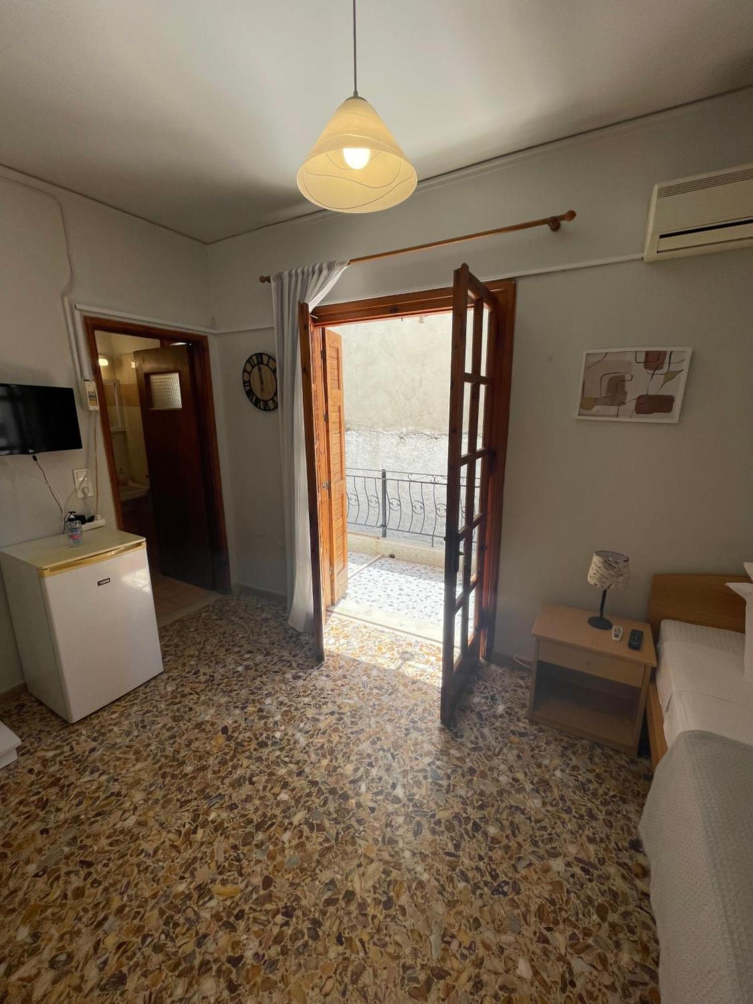 The Beehive 2 Apartment Mytilene Ngoại thất bức ảnh